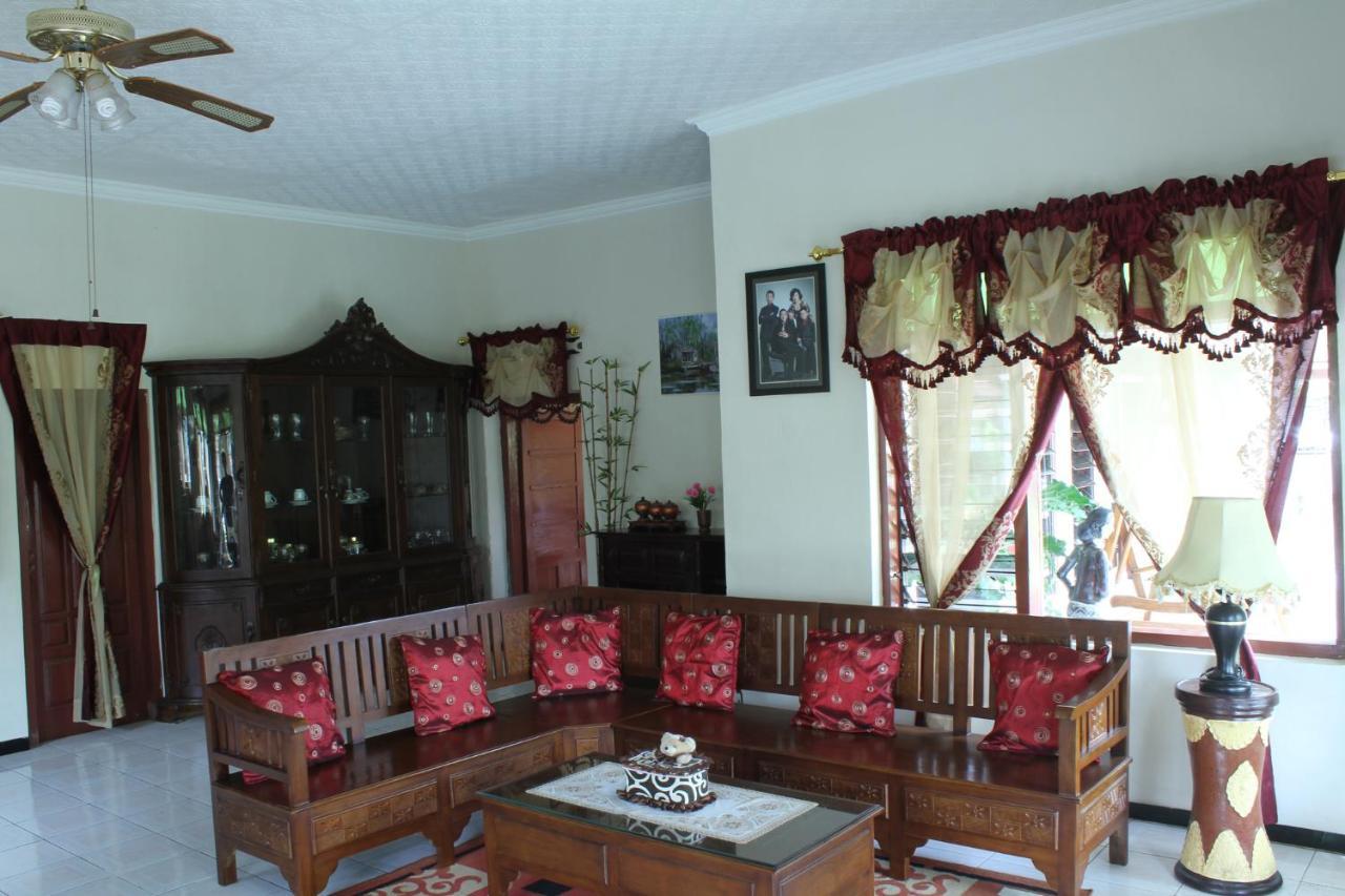 Marry Ind Gunung Kawi Guest House Malang Bumirejo Exterior photo