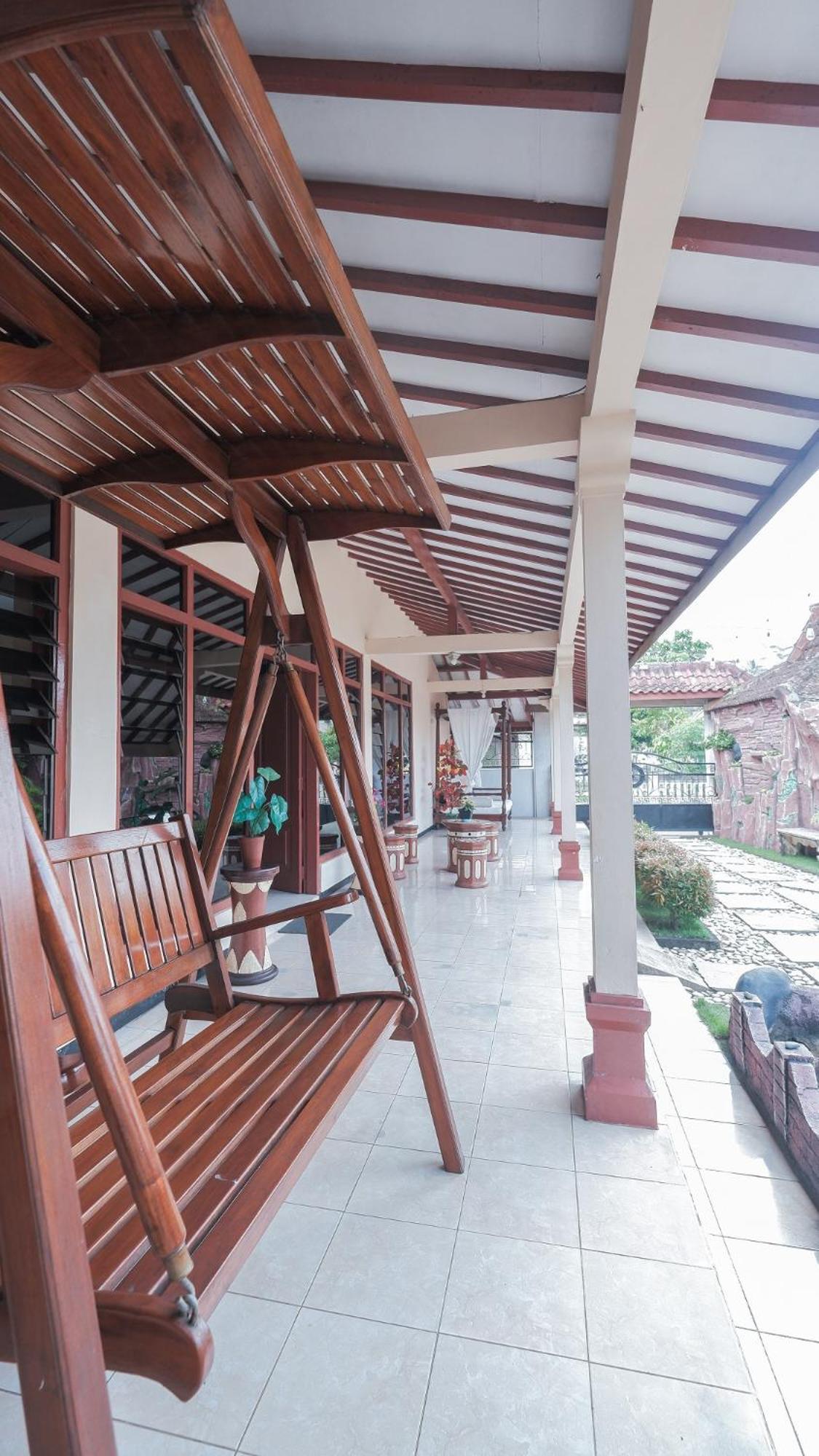 Marry Ind Gunung Kawi Guest House Malang Bumirejo Exterior photo